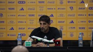 MALARIA ANTE AMÉRICA LE AYUDÓ A PAUNOVIC