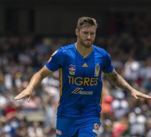 EL DÍA QUE GIGNAC SUPERÓ AL “JEFE”