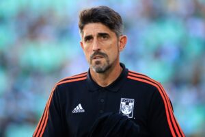 PAUNOVIC AÚN NO DESCARTA A SAMIR